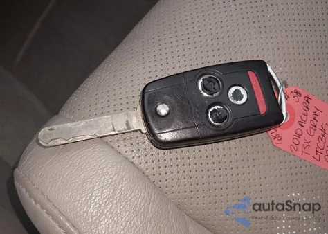 2010 Acura Tsx 2.4 from USA, damaged, VIN JH4CU2F60AC026573